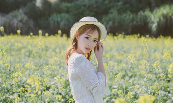 凤城标题：想找个女人帮忙生孩子的有效解决方案，助您圆梦家庭